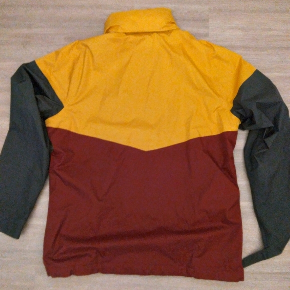 Columbia windbreaker - Picture 8 of 8